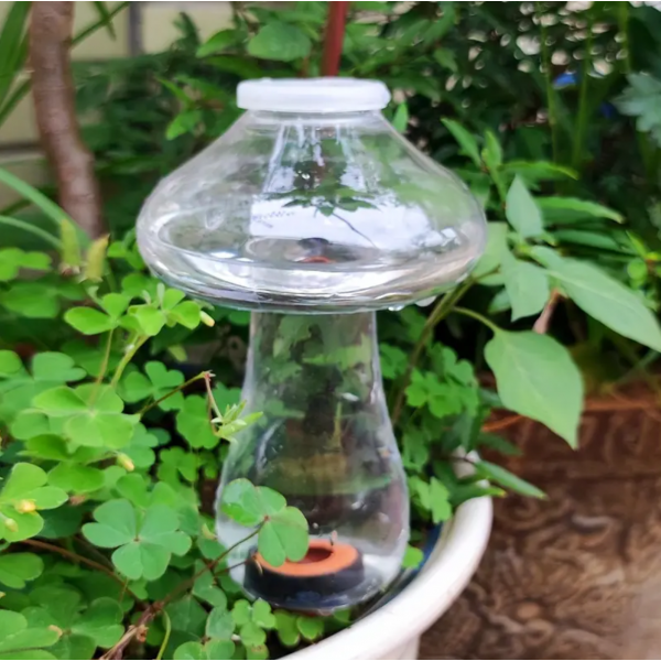 2pcs, Automatic Dripper , Flower Sprinkling Device, Automatic Watering Device, Household Drip Watering Device, Drip Watering Device, Lazy Watering Device 300 ML Fill With Water To Automatically Water For About 6 Days